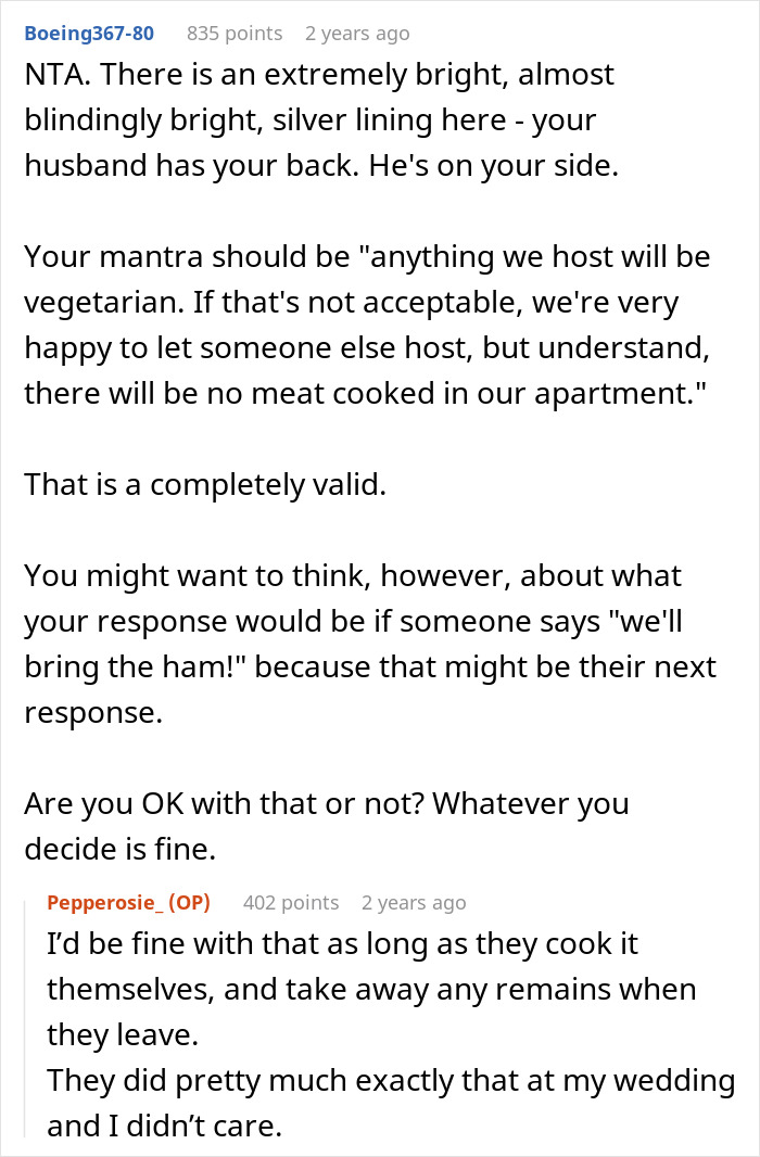 Vegetarian Woman Left Baffled After Family Demands Ham For Christmas Dinner, Are Shocked They’re Kicked Out