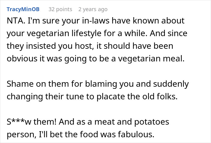 Vegetarian Woman Left Baffled After Family Demands Ham For Christmas Dinner, Are Shocked They’re Kicked Out