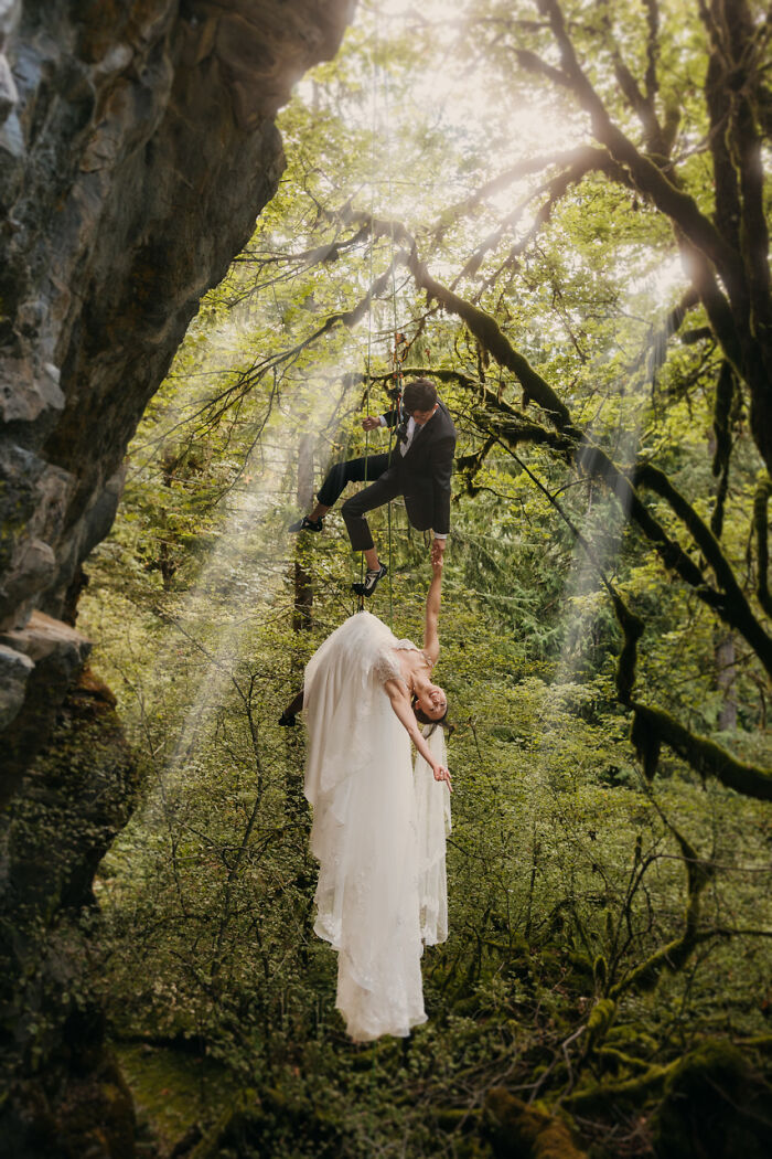 50 Wedding Photos That Perfectly Capture Emotion, Storytelling, And Joy 50 Wedding Photos That Perfectly Capture Emotion, Storytelling, And Joy