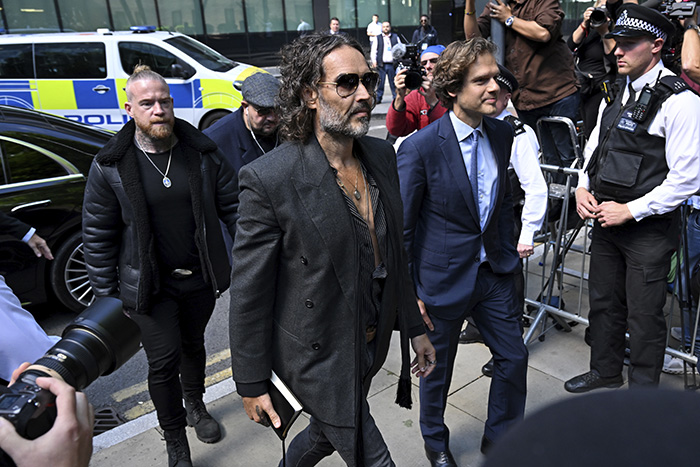 Russell Brand Has Bitter Reaction To Ex-Wife Katy Perry’s New Relationship With Justin Trudeau