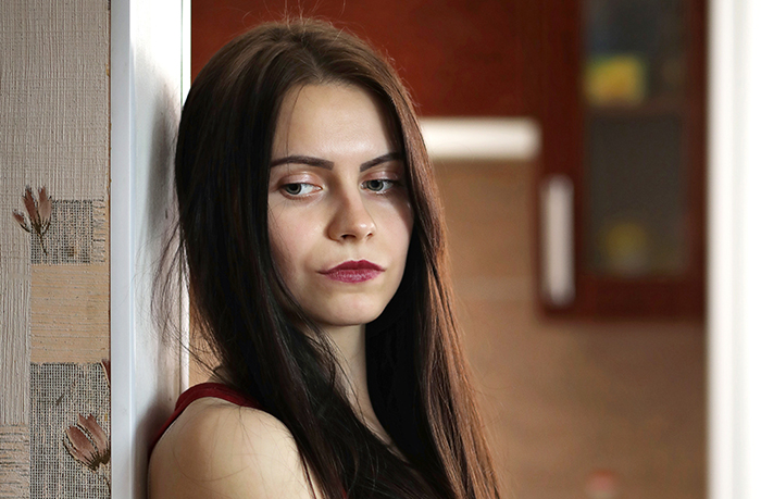 Teen Wonders What Happened To Her $30k, Mom Gives Vague Answers While People Online Call Her Ungrateful