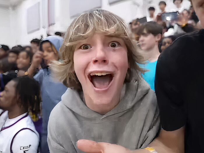 25 Times People Went Viral Completely Randomly And Became Internet Icons 25 Times People Went Viral Completely Randomly And Became Internet Icons