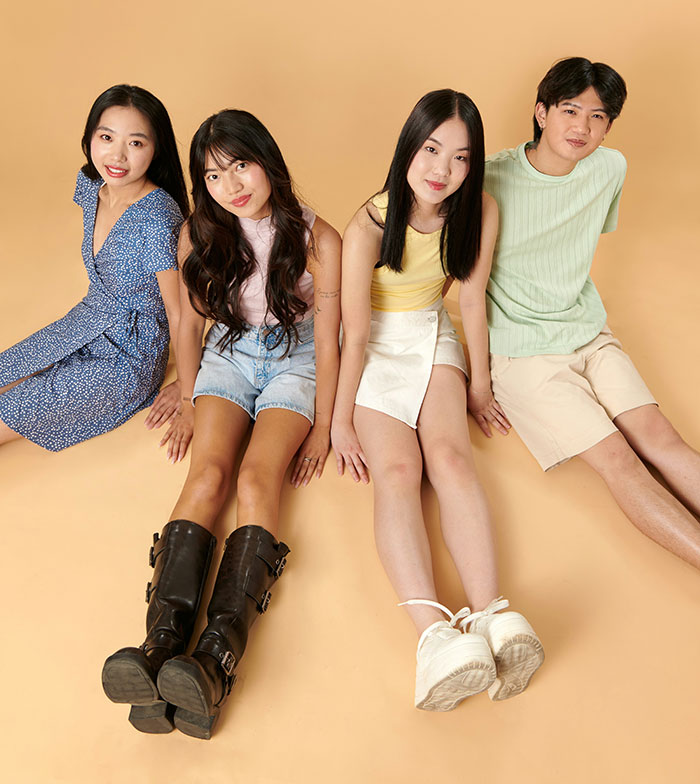 People From Different Countries Deny Popular Myths Foreigners Believe