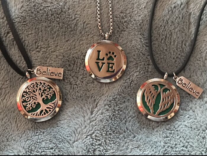 25 Fail-Proof Christmas Finds For When Fast Shipping Is Your Only Hope