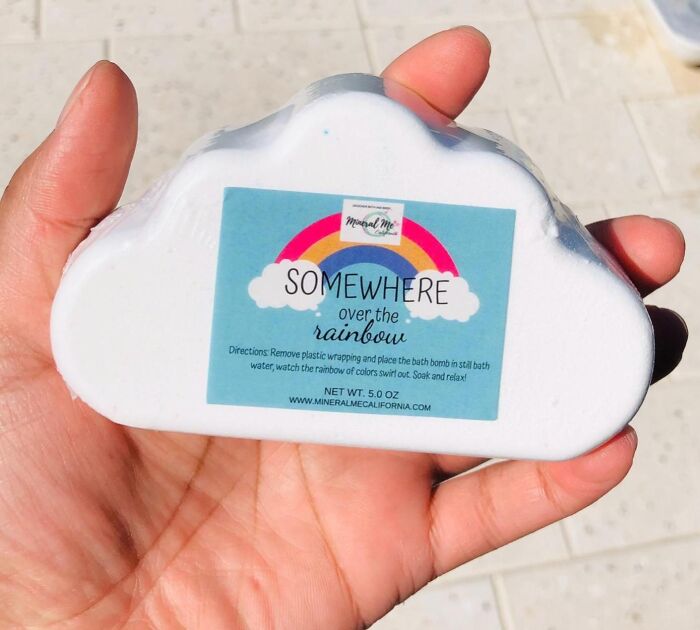 25 Fail-Proof Christmas Finds For When Fast Shipping Is Your Only Hope