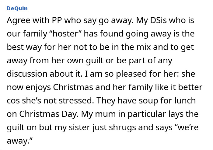 Family Demands Person Hosts Christmas Dinner, While Not Helping At All: “You Earn The Most”