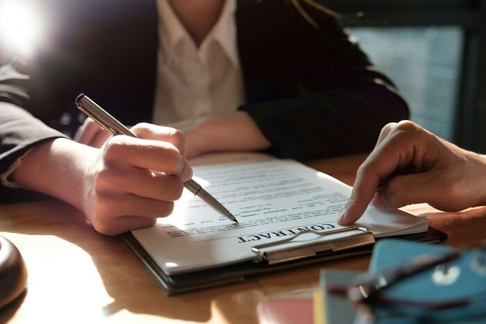 39 Of The Most Infuriating Examples Of &ldquo;We&rsquo;ve Always Done It This Way&rdquo; Ever Experienced At Work