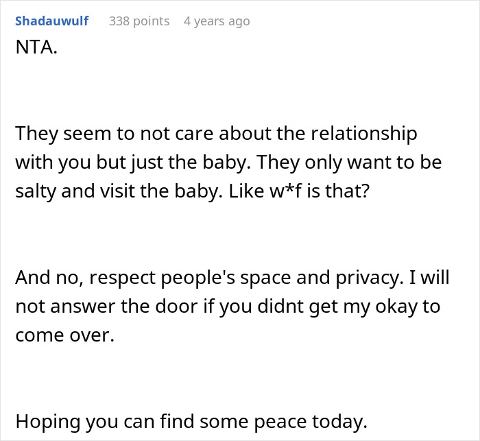 Family Tries To “Surprise” Man On Christmas By Arriving At 1 A.M., Gets Kicked Out Instead Family Tries To “Surprise” Man On Christmas By Arriving At 1 A.M., Gets Kicked Out Instead