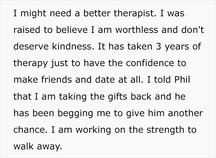 Woman Buys Expensive Gifts For BF’s Kids, Is Told She Can’t Spend Christmas With Them Woman Buys Expensive Gifts For BF’s Kids, Is Told She Can’t Spend Christmas With Them