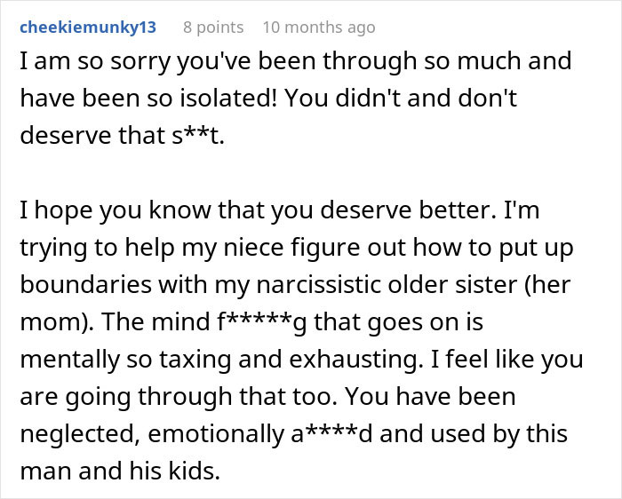 Woman Buys Expensive Gifts For BF’s Kids, Is Told She Can’t Spend Christmas With Them Woman Buys Expensive Gifts For BF’s Kids, Is Told She Can’t Spend Christmas With Them