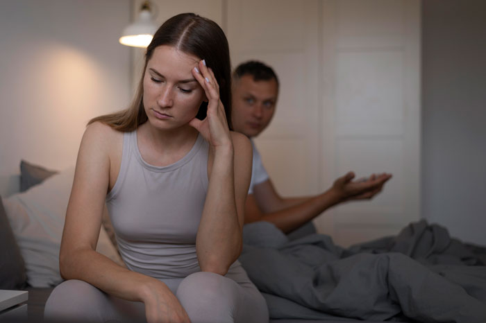 Woman Buys Expensive Gifts For BF’s Kids, Is Told She Can’t Spend Christmas With Them Woman Buys Expensive Gifts For BF’s Kids, Is Told She Can’t Spend Christmas With Them