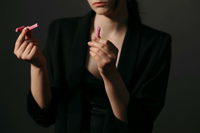 People Say They&rsquo;d Rather Not Get Anything For Christmas Than These 42 Horrible Gifts