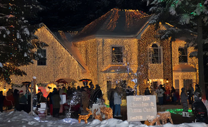 Viral “Christmas Lawyer” Who Took On The HOA And Won Gets The Ultimate Revenge