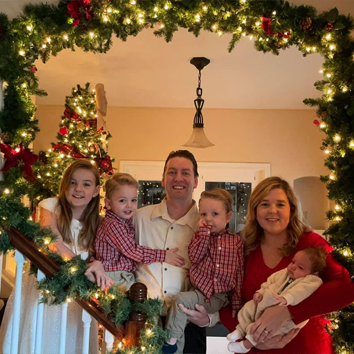 Viral “Christmas Lawyer” Who Took On The HOA And Won Gets The Ultimate Revenge