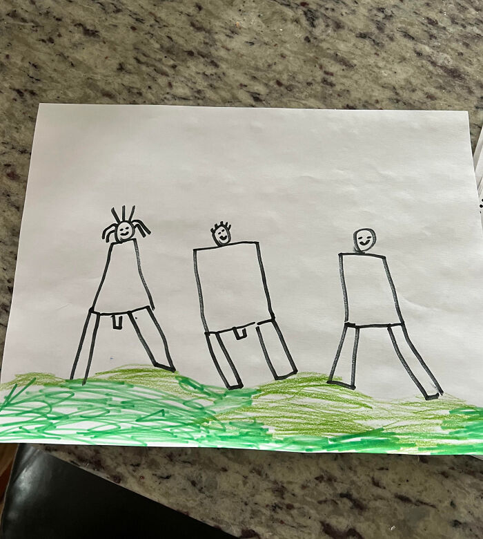 &ldquo;A Very Flattering Portrait Of Me&rdquo;: 39 Funny Drawings By Kids Who Have No Filter Whatsoever