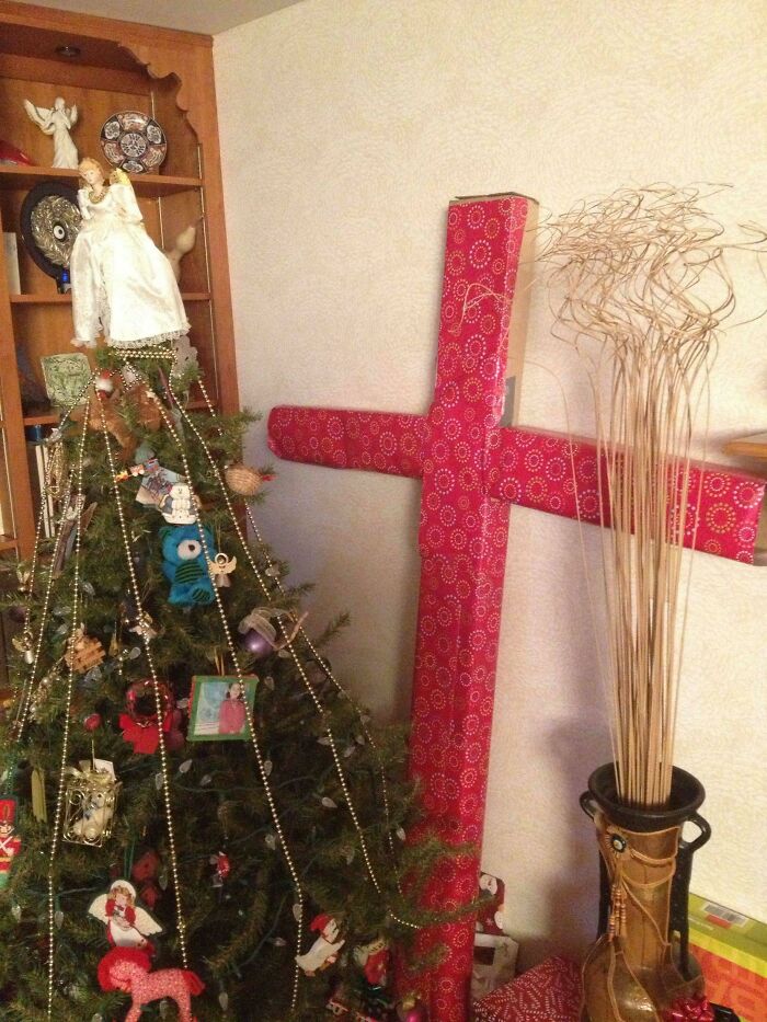 79 Of The Funniest Gift Wraps That Might Inspire Some Mischief This Christmas