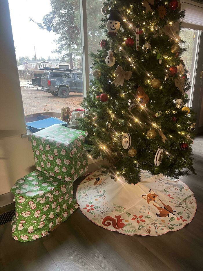 79 Of The Funniest Gift Wraps That Might Inspire Some Mischief This Christmas