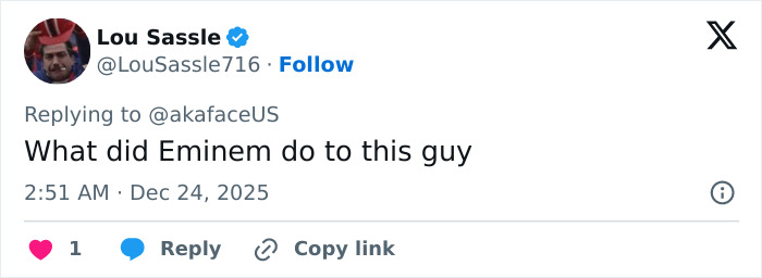 Machine Gun Kelly’s “Boy Band” Dancing Goes Viral, And Not In A Good Way