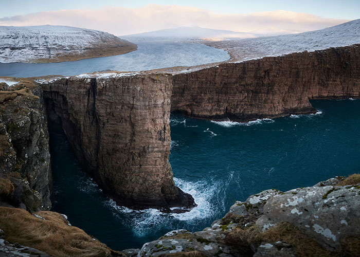 58 Places From Around The World That Look AI Generated But Are Actually Real