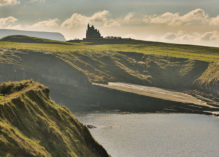 58 Places From Around The World That Look AI Generated But Are Actually Real