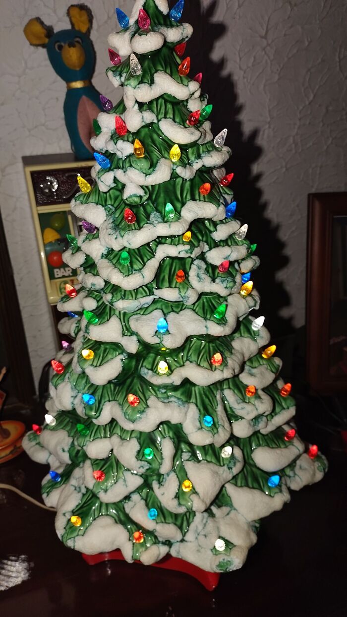 62 Of The Most Nostalgic Vintage Christmas Decorations To Travel Back In Time