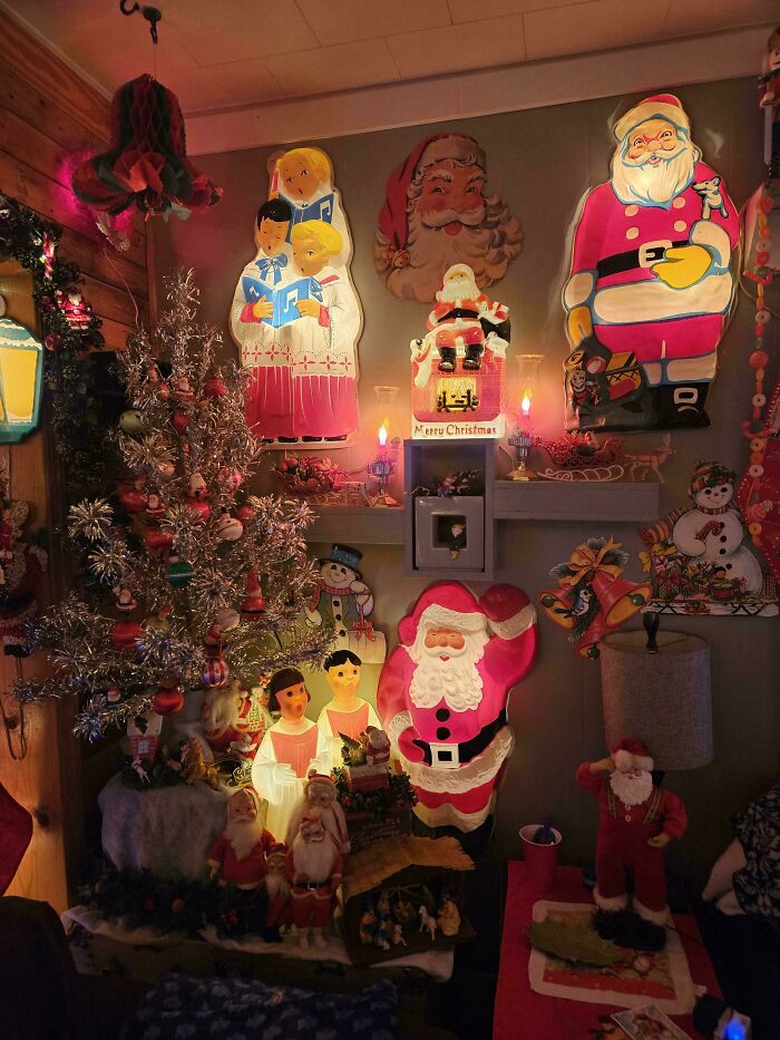 62 Of The Most Nostalgic Vintage Christmas Decorations To Travel Back In Time