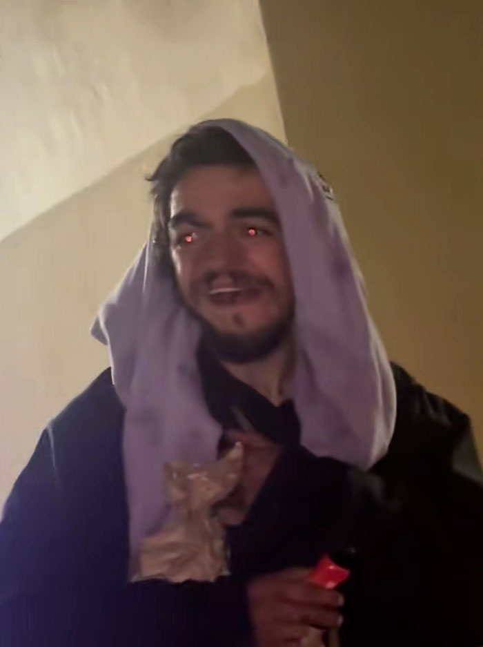 Homeless Nickelodeon Child Star Tylor Chase Hospitalized After “Devastating” Hotel Twist