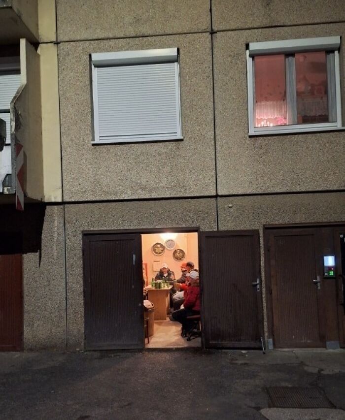 102 Hilarious Pics And Memes That Hit Too Close To Home If You Grew Up In Eastern Europe (New Pics)