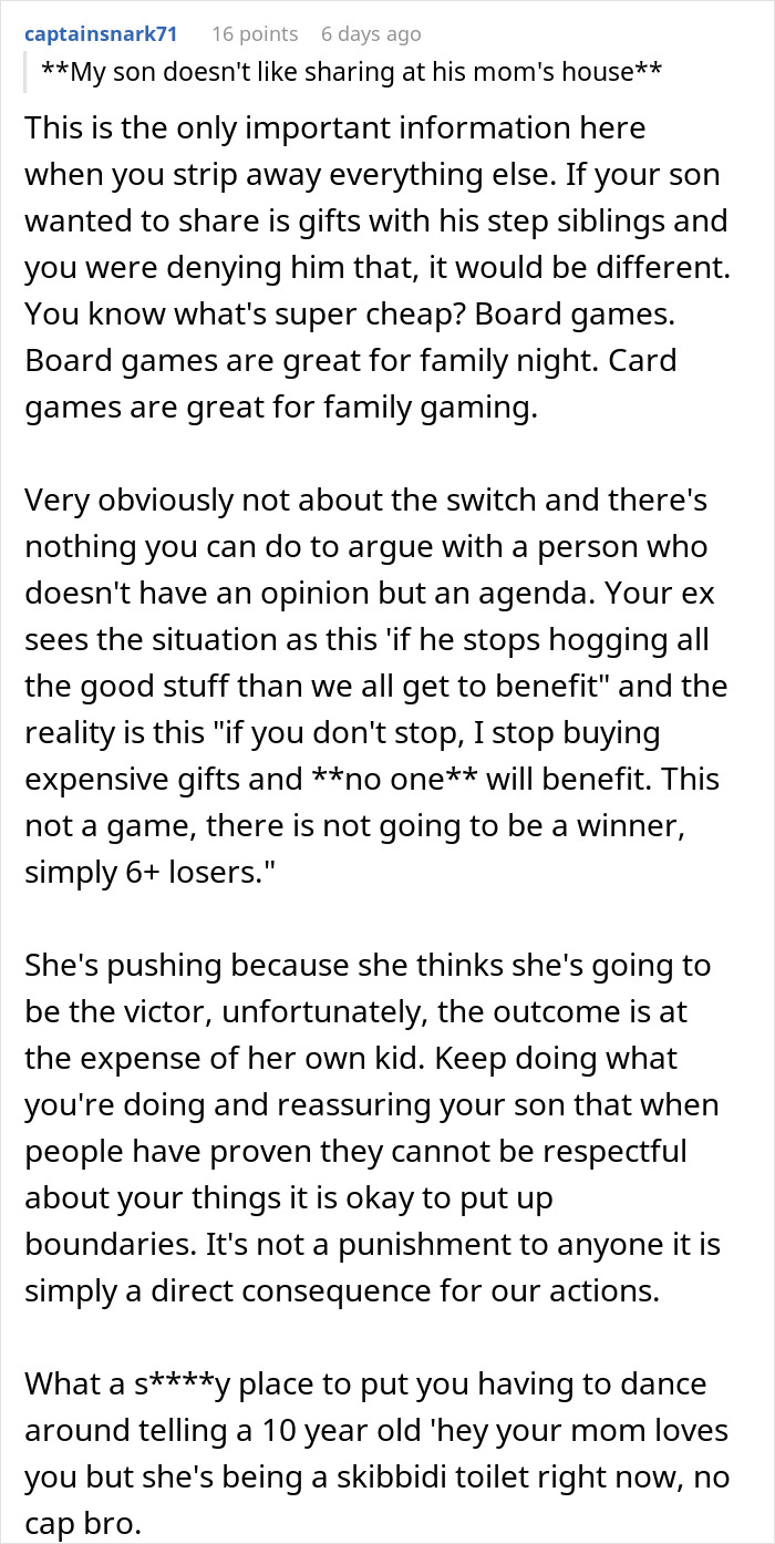 “Stuff Gets Broken”: Dad Tries To Protect His Son’s Gift From His Ex’s New Family, Drama Ensues “Stuff Gets Broken”: Dad Tries To Protect His Son’s Gift From His Ex’s New Family, Drama Ensues