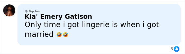 “Gross”: Kourtney Kardashian And Travis Barker Face Backlash For Intimate Gift For His Daughter