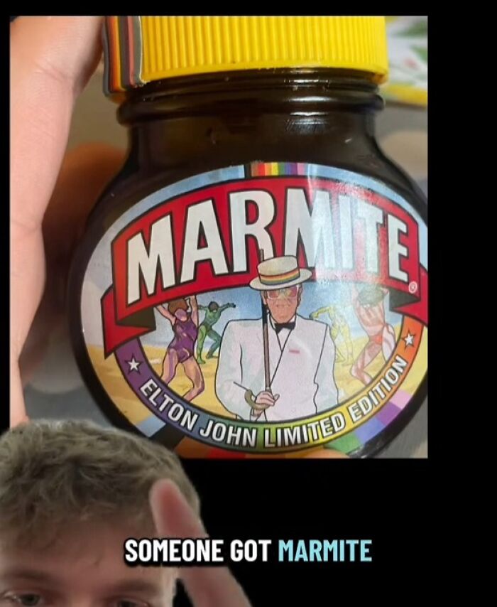 40 Of The Worst Xmas Presents People Received This Holiday