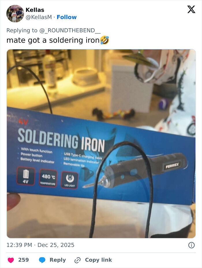 40 Of The Worst Xmas Presents People Received This Holiday