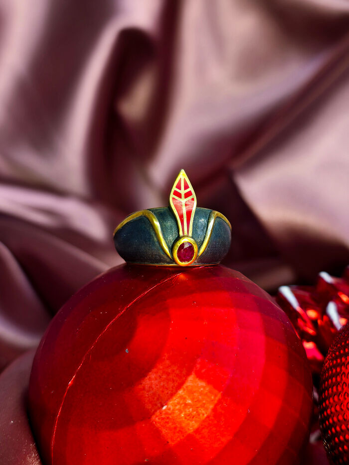 New And Shiny Geeky Jewelry Made By Orion Ivliev Shot Festive In The Christmas Spirit New And Shiny Geeky Jewelry Made By Orion Ivliev Shot Festive In The Christmas Spirit