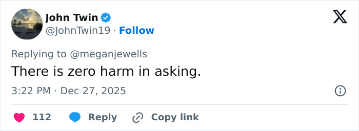 Internet Divided After Woman Says Man Punished Her For Not Switching Seats On Flight