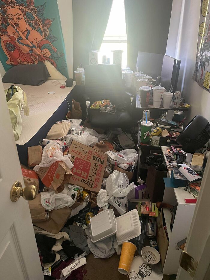 50 People Who Could Probably Win “Most Entitled Person In 2025” Awards