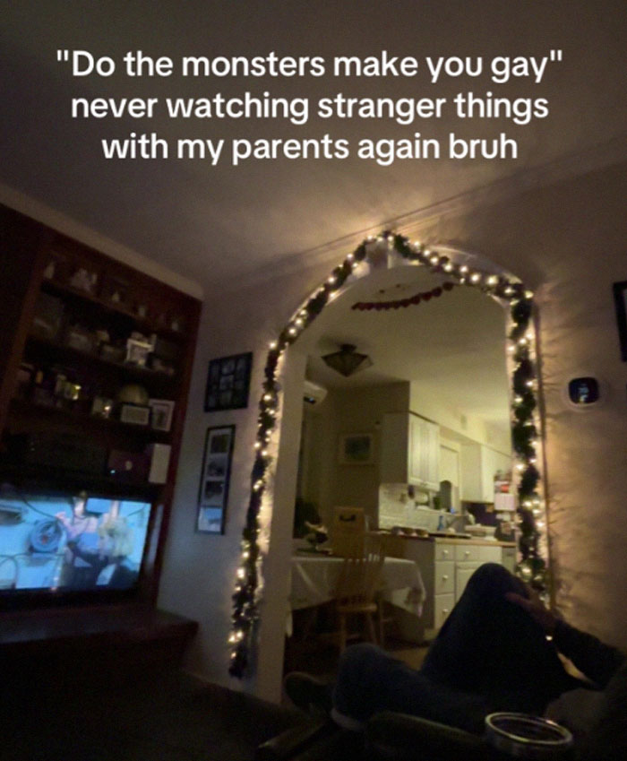 People Share 57 Of The Funniest Things Their Parents Said While Watching Stranger Things Season 5 People Share 57 Of The Funniest Things Their Parents Said While Watching Stranger Things Season 5