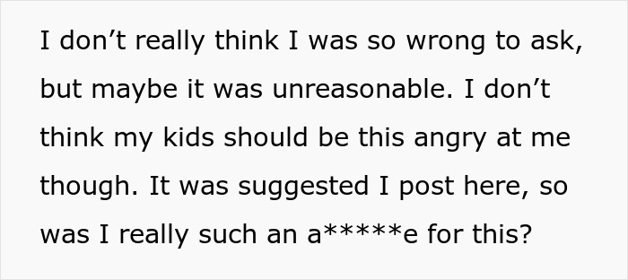 Dad Demands Family Skips Hanukkah Gifts Because His Son Will Have A Tantrum: “He’s A Little Spoiled”