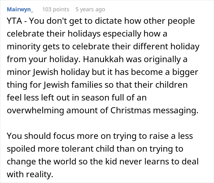 Dad Demands Family Skips Hanukkah Gifts Because His Son Will Have A Tantrum: “He’s A Little Spoiled”