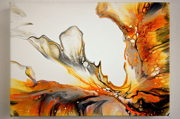 Paint In Motion: My Hypnotic Acrylic Pouring Technique Paint In Motion: My Hypnotic Acrylic Pouring Technique