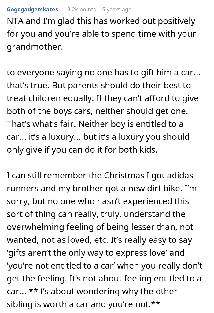 Teen Mad As Dad Gifts Stepbro A Car For Xmas, Calls It Favoritism As All They Get Is A Gift Card