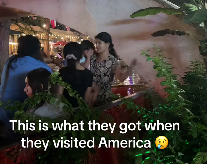 “Parents Failed Her”: Teen Taught Harsh Lesson By Judge After Pepper-Spraying Tourists On A Boat “Parents Failed Her”: Teen Taught Harsh Lesson By Judge After Pepper-Spraying Tourists On A Boat