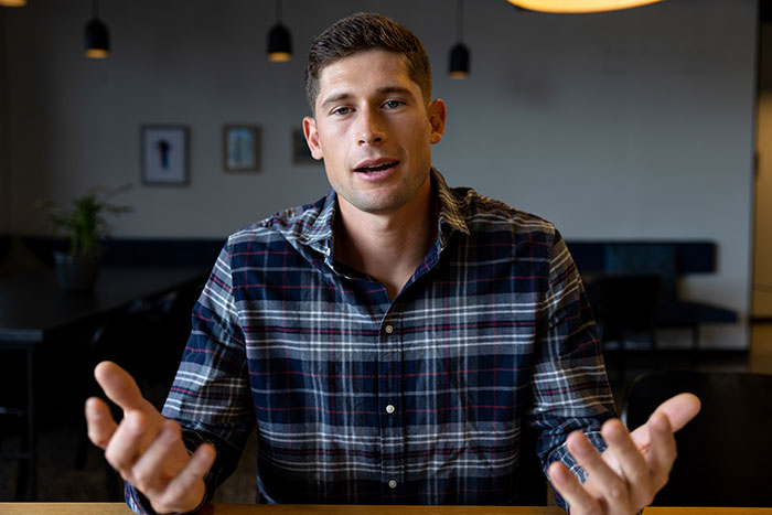 76 Times Guys Mansplained Something To Women With Peak Confidence And Zero Accuracy 76 Times Guys Mansplained Something To Women With Peak Confidence And Zero Accuracy