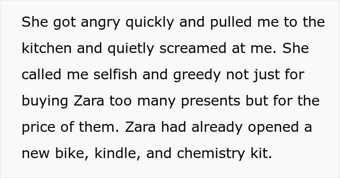 Daughter Gets 27 Presents For Christmas While Her Half-Brother Has Only 1, Dad Feels No Guilt
