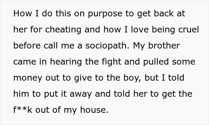 Daughter Gets 27 Presents For Christmas While Her Half-Brother Has Only 1, Dad Feels No Guilt