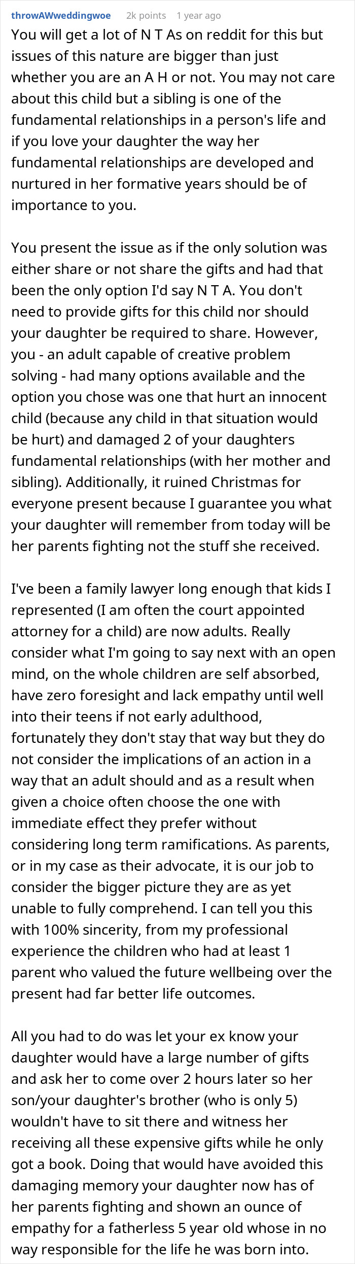 Daughter Gets 27 Presents For Christmas While Her Half-Brother Has Only 1, Dad Feels No Guilt