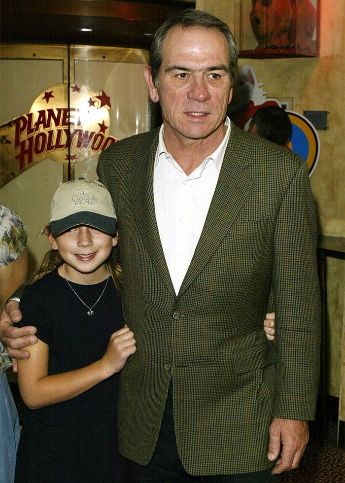Mystery Deepens After New Details Emerge Surrounding Tommy Lee Jones&rsquo; Daughter Victoria’s Passing