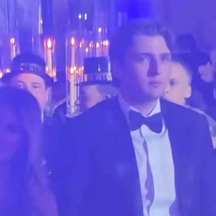 Barron Trump’s “Awkward” Moment At NYE Bash Reignites Paternity Conspiracy Theories