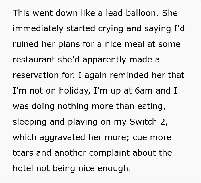 Man Loses It When GF Can’t Comprehend That His Business Trip Is Not Their Romantic Getaway Man Loses It When GF Can’t Comprehend That His Business Trip Is Not Their Romantic Getaway