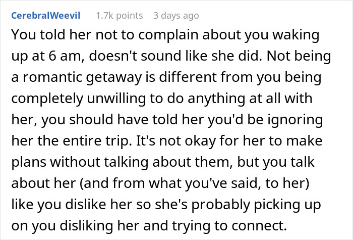 Man Loses It When GF Can’t Comprehend That His Business Trip Is Not Their Romantic Getaway Man Loses It When GF Can’t Comprehend That His Business Trip Is Not Their Romantic Getaway