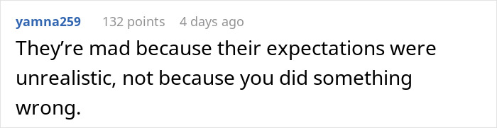 Son Empties Out Estate So Ungrateful Family Ends Up With A “Useless” Will